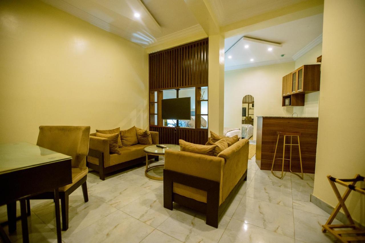 Apartment 79 Hotel & Suite Ikeja Εξωτερικό φωτογραφία