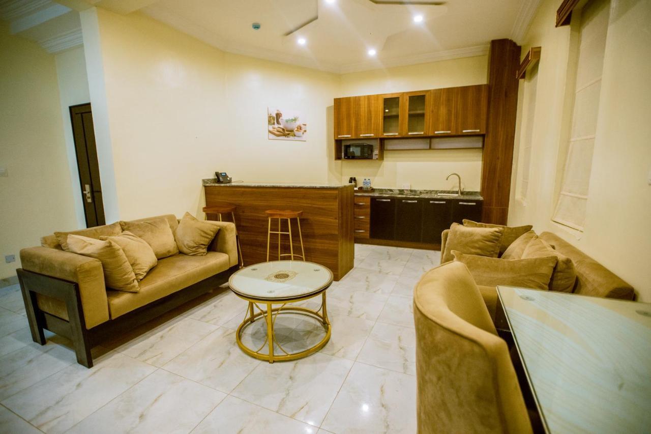 Apartment 79 Hotel & Suite Ikeja Εξωτερικό φωτογραφία