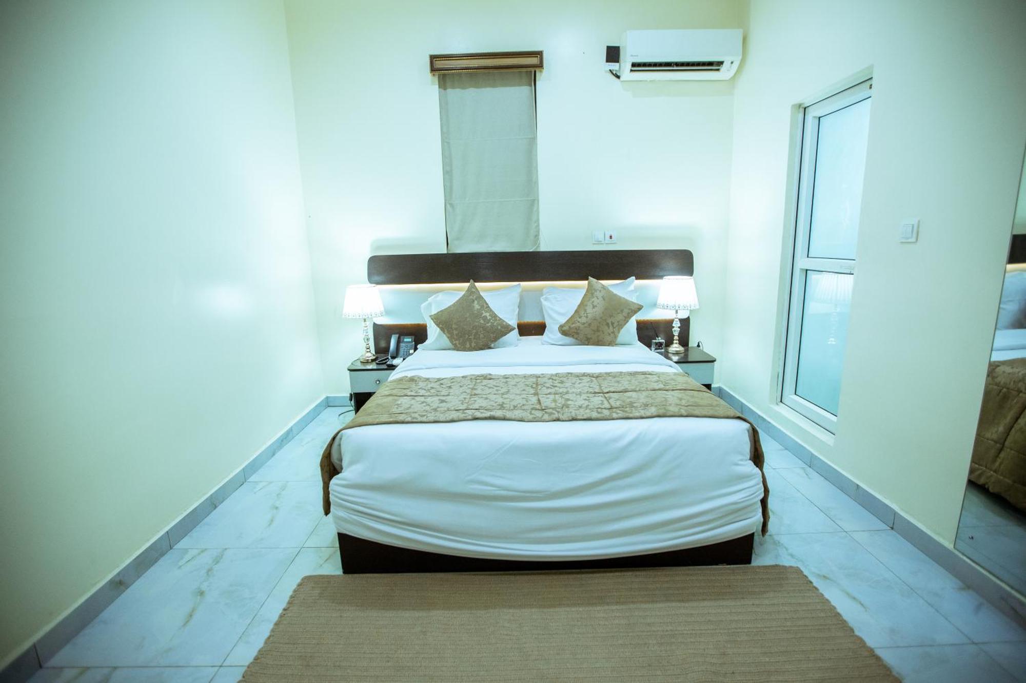 Apartment 79 Hotel & Suite Ikeja Εξωτερικό φωτογραφία