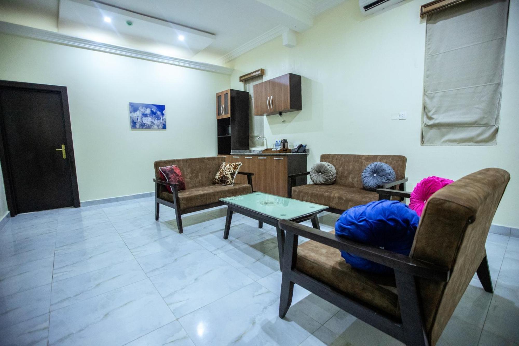 Apartment 79 Hotel & Suite Ikeja Εξωτερικό φωτογραφία